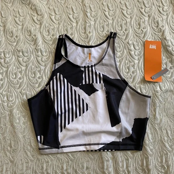 NWT Lucy Crop Top - Picture 1 of 2